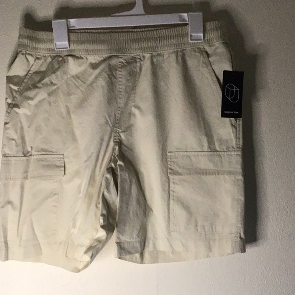 Gregory Men's Tan Cargo Shorts